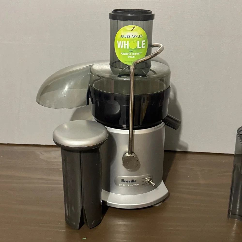 Breville Juice Fountain Plus JE95XL 850W Centrifugal Fruit Vegetable Juicer